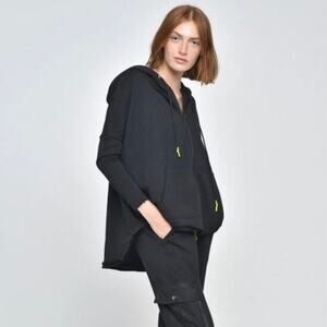 Nwot RUTI Hoodie Sweatshirt XS/S Oversized Black Neon-Lime Logo Curve-Hem Hi-Low